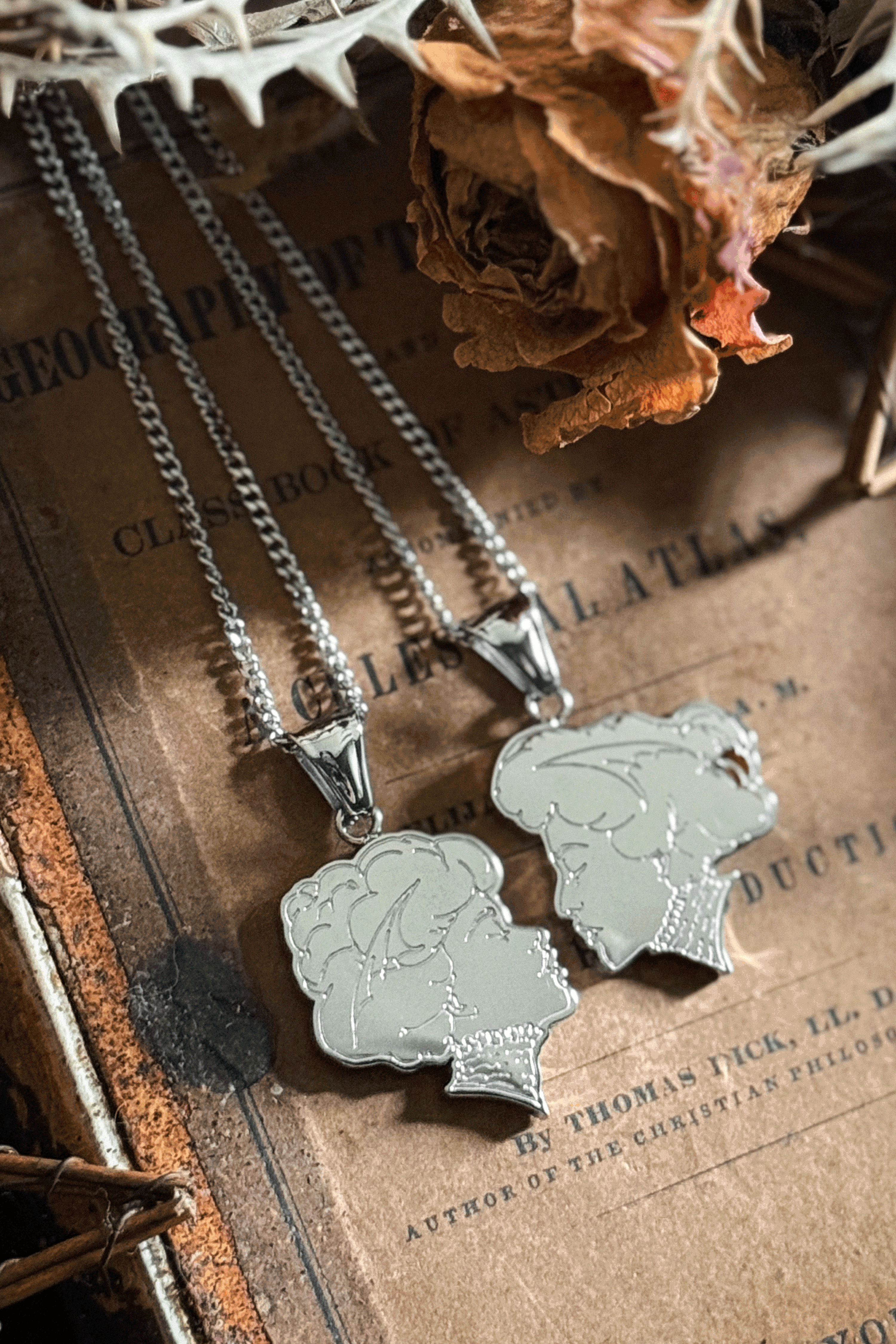 The Lovers Necklace Set